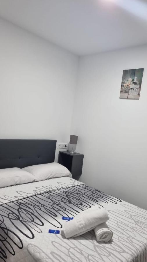 Hostal Vara Madrid Exteriér fotografie