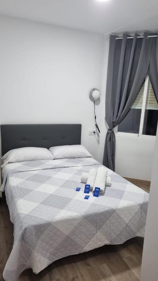 Hostal Vara Madrid Exteriér fotografie