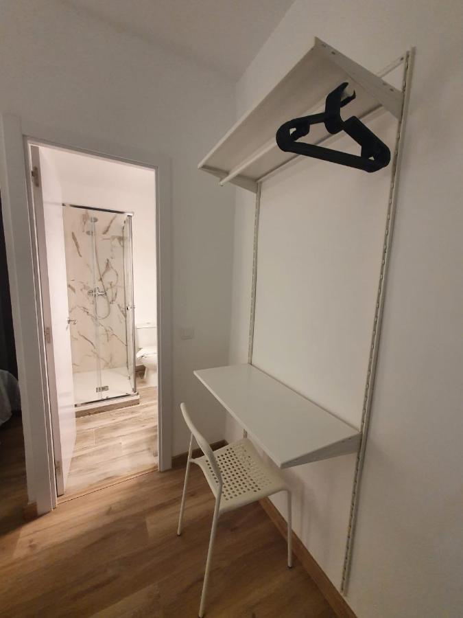 Hostal Vara Madrid Exteriér fotografie